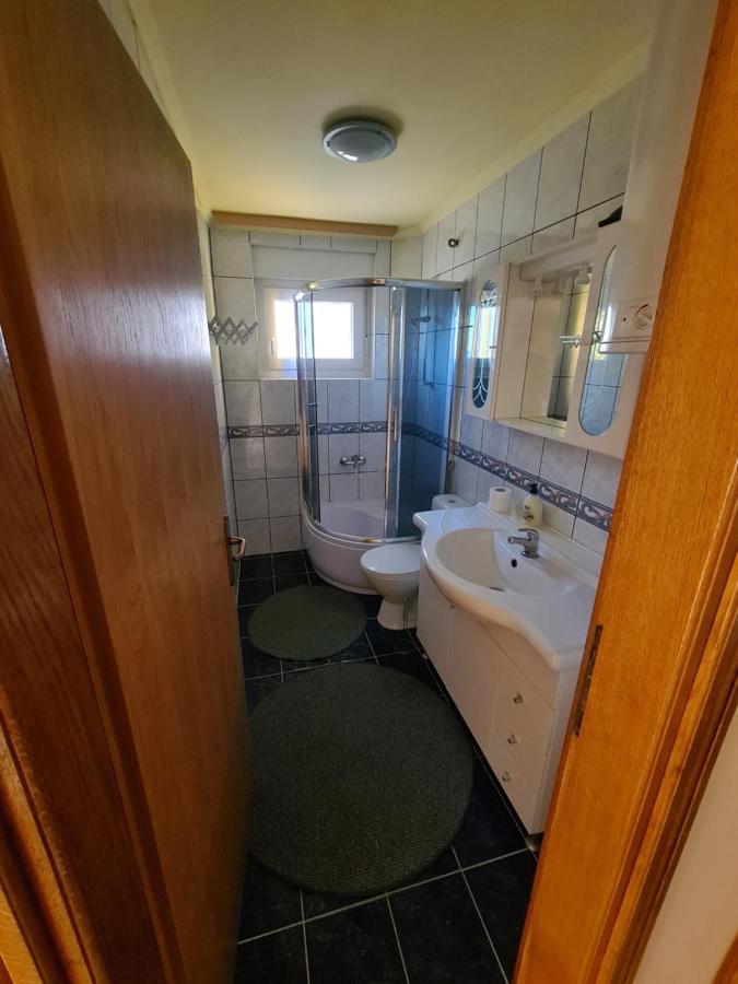 Mali Marino 1 Apartment Selce Ngoại thất bức ảnh